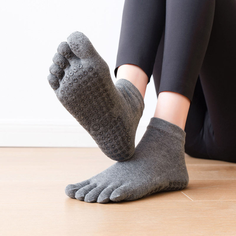 Anti-Slip Women Pilates Socks  - огляд і ціна Fitness Yoga Pilates