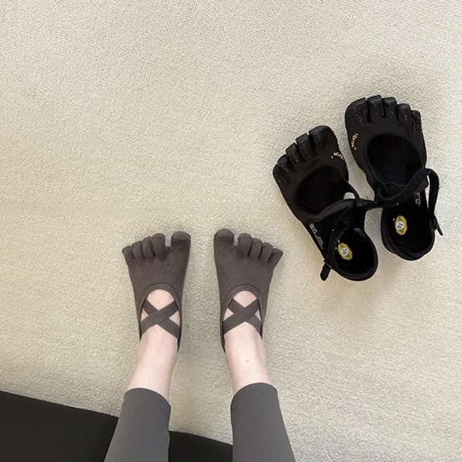 Women's Criss-Cross Strappy Fi - огляд і ціна Fitness Yoga Pilates